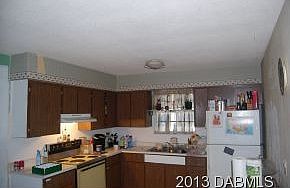 2nd image of 210 Seminole Ave