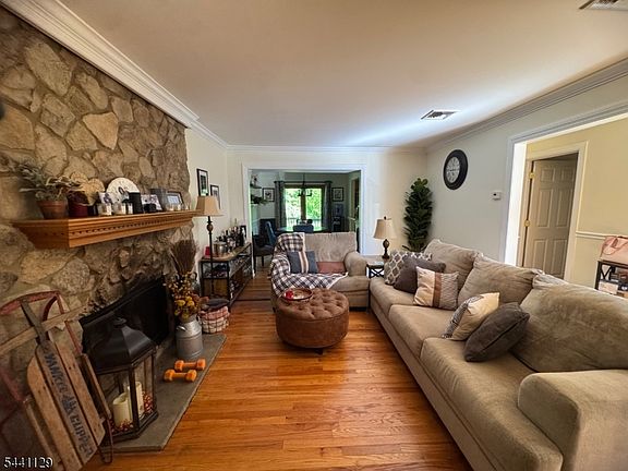 3rd image of 53 Village Dr