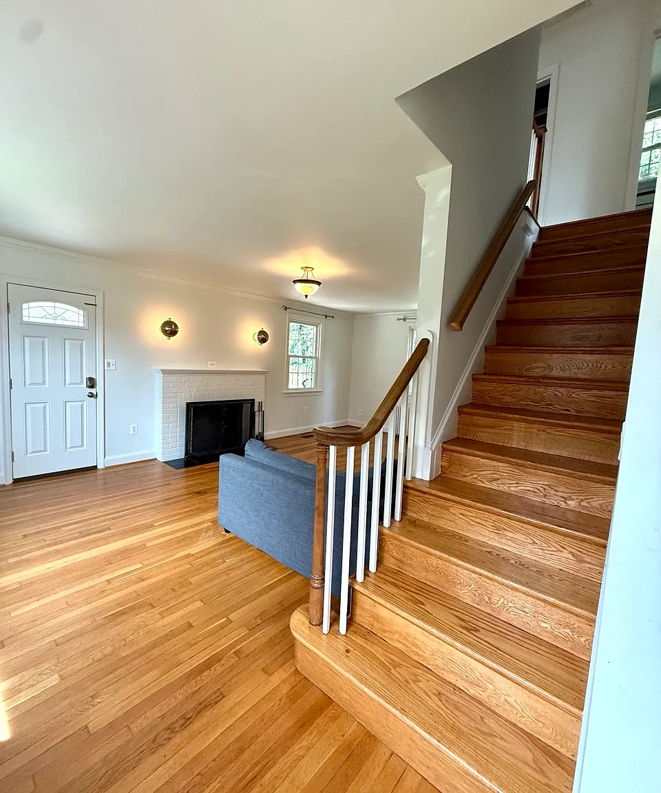 4 bed, 2160 sqft, $3,450 — Photo 2