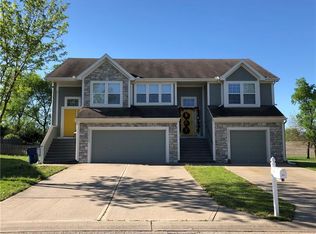 22509 W 76th Ter, Shawnee, KS 66227