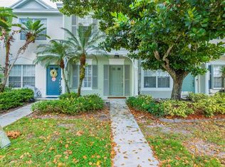 8151 San Carlos Cir, Tamarac, FL 33321