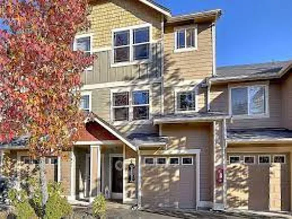 17800 79th Avenue Ct E, Puyallup, WA 98375