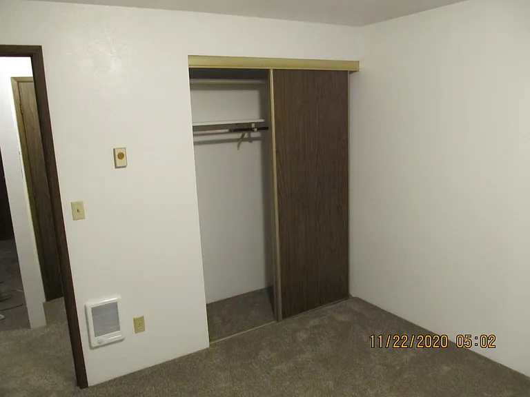 6145 Onyx Ave — Photo 3