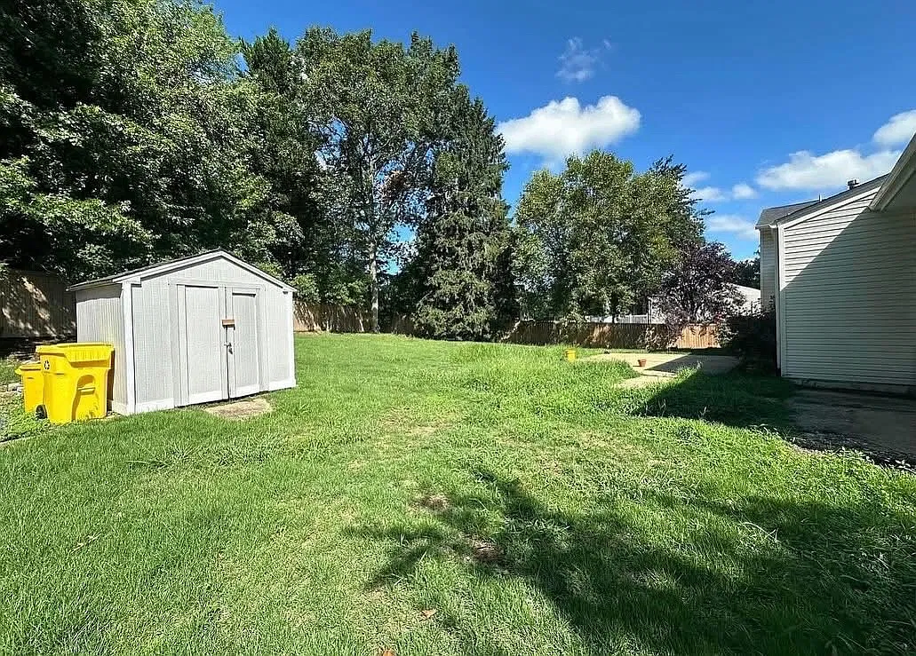 4 bed, 1880 sqft, $1,250 — Photo 2