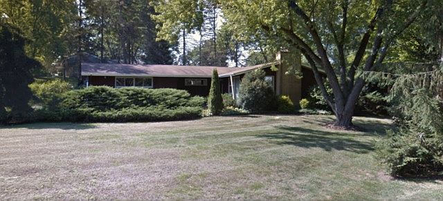 1st image of 517 Shady Ln