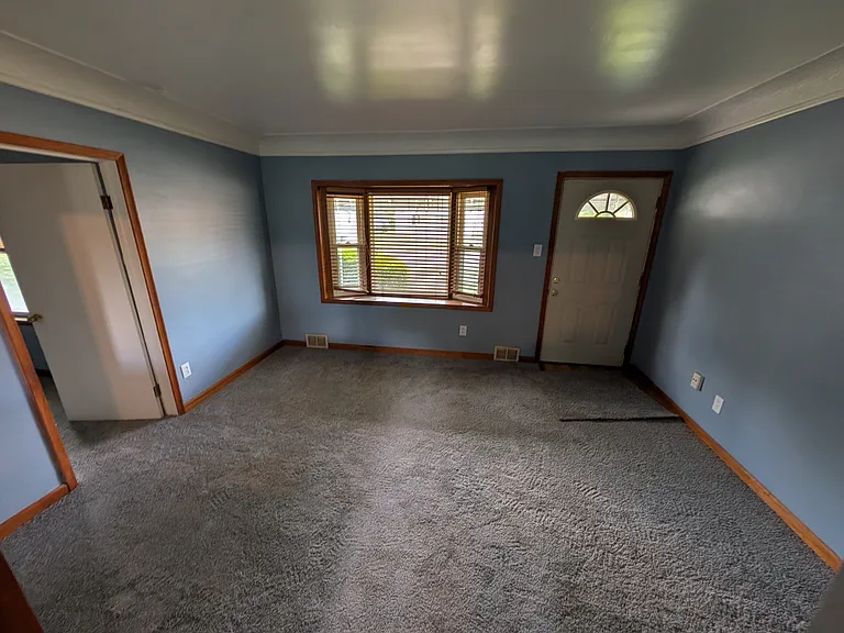 24894 Marigold Ave — Photo 10