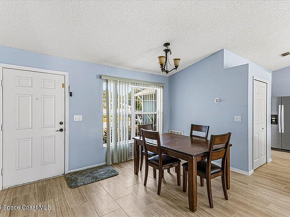4th image of 840 Avalon St SE