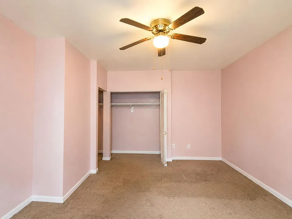 Unit Photo