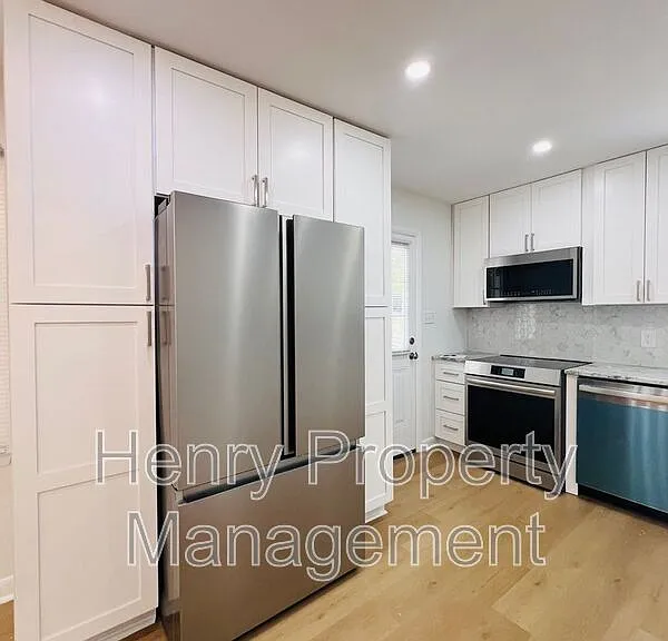 3415 Carolyn Dr — Photo 7