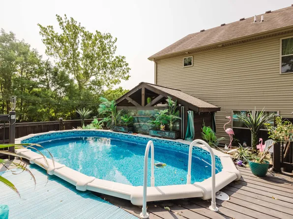 2401 Fieldrush Rd, Lexington, KY 40511