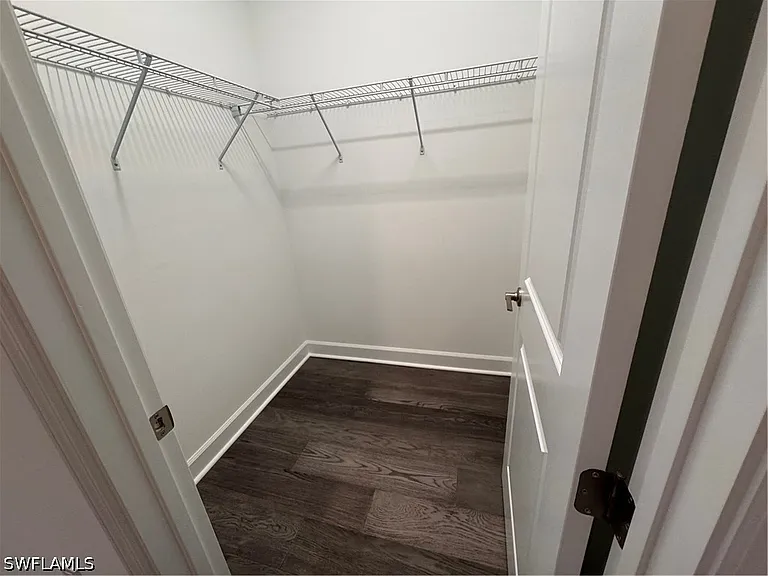 2864 Bloomfield Way — Photo 30