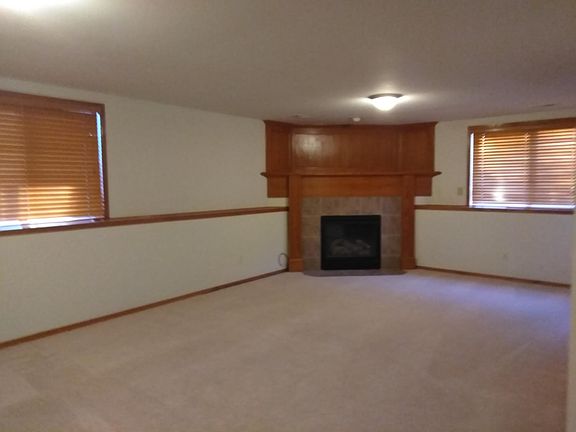 2nd image of 803 E Hedgewood St