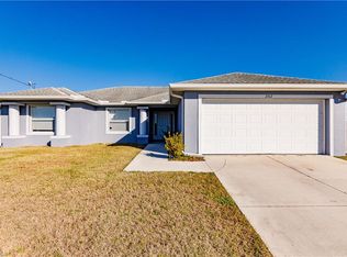 2512 43rd St SW #11, Lehigh Acres, FL 33976
