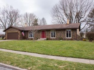5525 Colonial Ln, South Bend, IN 46614