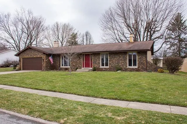 5525 Colonial Ln photo 1