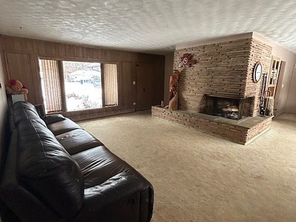 3rd image of 2824 W Bonnie Brook Ln