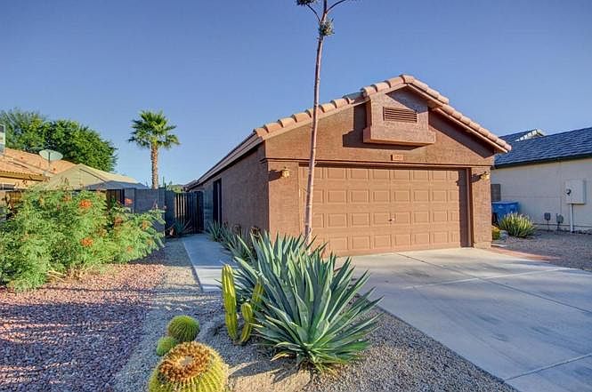 1st image of 2958 W Abraham Ln