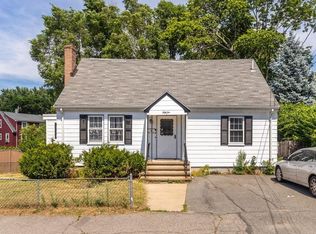 52 Prospect St, Woburn, MA 01801