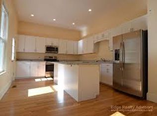5 Griggs Pl #5A, Allston, MA 02134