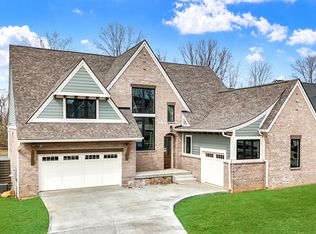 908 Oak Terrace Rd, Westfield, IN 46074