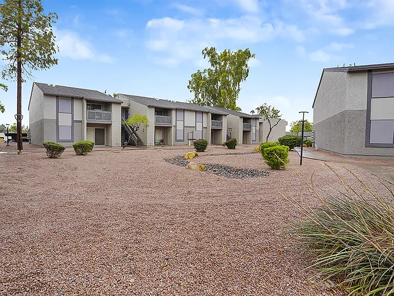Garden Place Apartments — Photo 36
