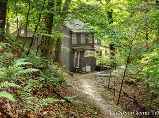 14433 S Highland Rd, Grand Haven, MI 49417