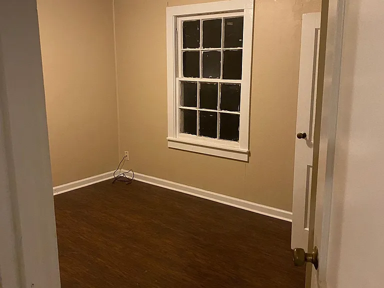 2302 Yellowstone St — Photo 12