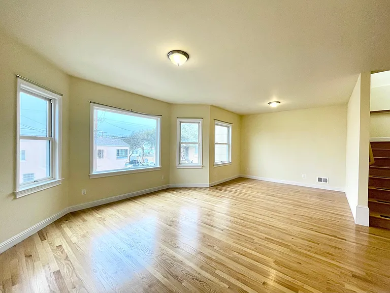 405 Lisbon St — Photo 22