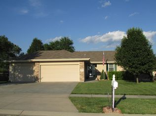 4520 SW Lakeside Dr, Topeka, KS 66610