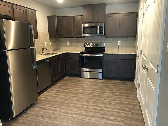 5th image of 1818 Castroville Trl Unit A