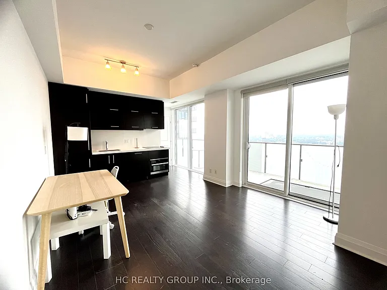 1080 Bay St #4406 — Photo 3