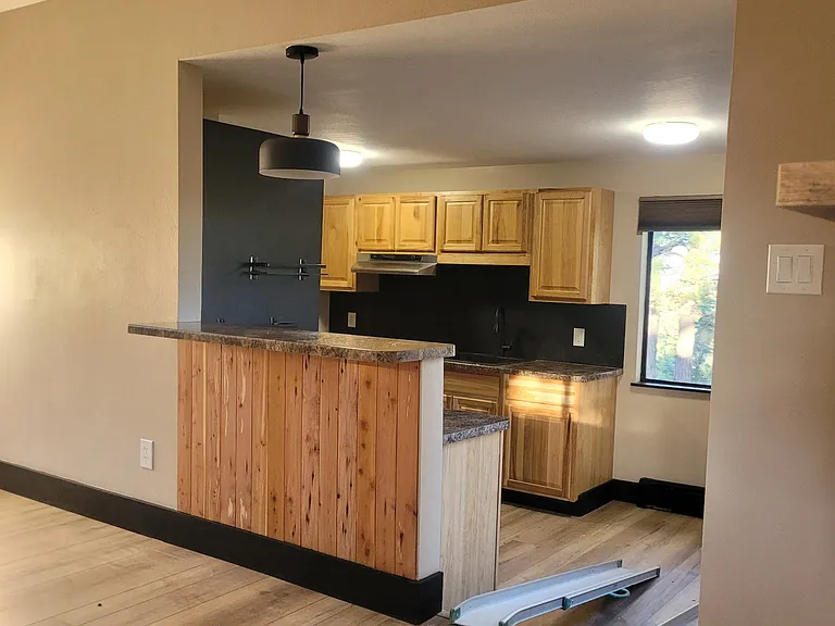 727 Lookout Mountain Rd #B — Photo 7