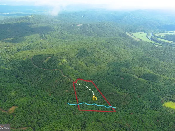 190 Bluffs On The Potomac, Romney, WV 26757