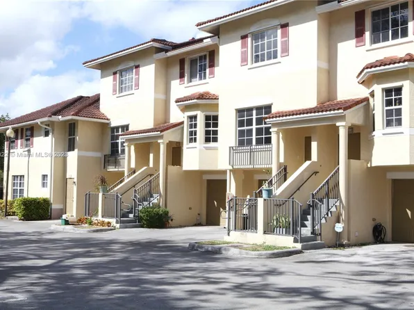 8930 NE 8th Ave Unit 905, Miami, FL 33138