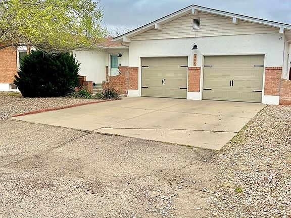 3rd image of 368 S Maher Dr