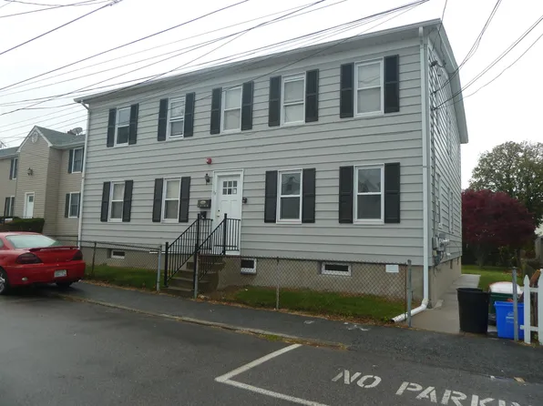 18 Ryan Ave #2N, Bristol, RI 02809