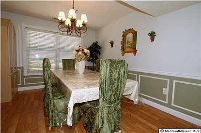 4th image of 644 Loxley Dr