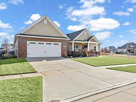 3rd image of 5009 Abbey Fields Dr