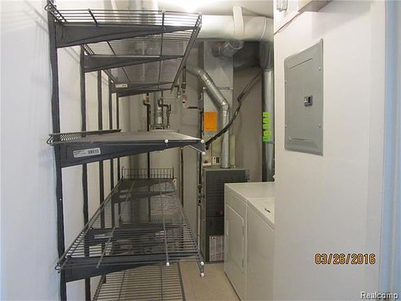 5th image of 22161 Atlantic Pointe #1