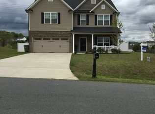 395 Bald Cypress Dr, Winston Salem, NC 27127