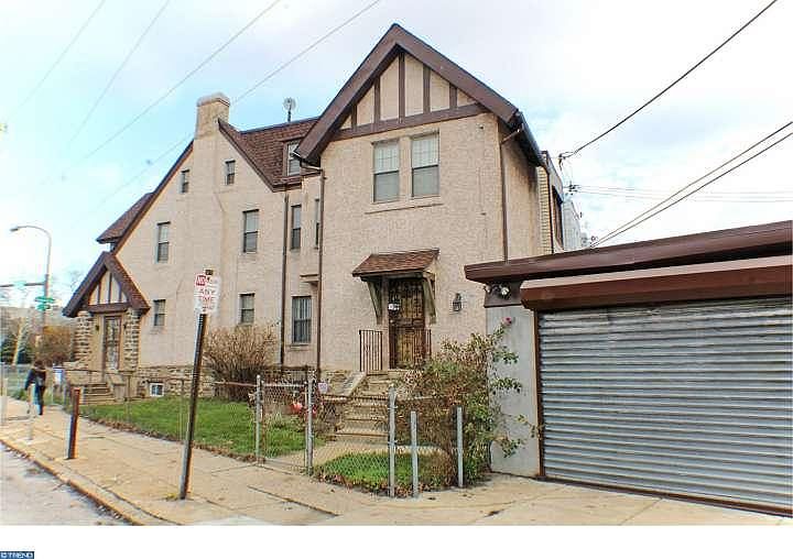 1st image of 400 E Roosevelt Blvd