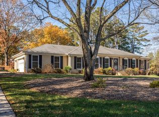 2569 Bryan Cir, Marietta, GA 30062