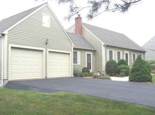 12 Woodside Ave, Cumberland, RI 02864