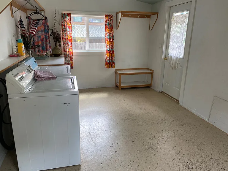 715 SE Mansfield St — Photo 6
