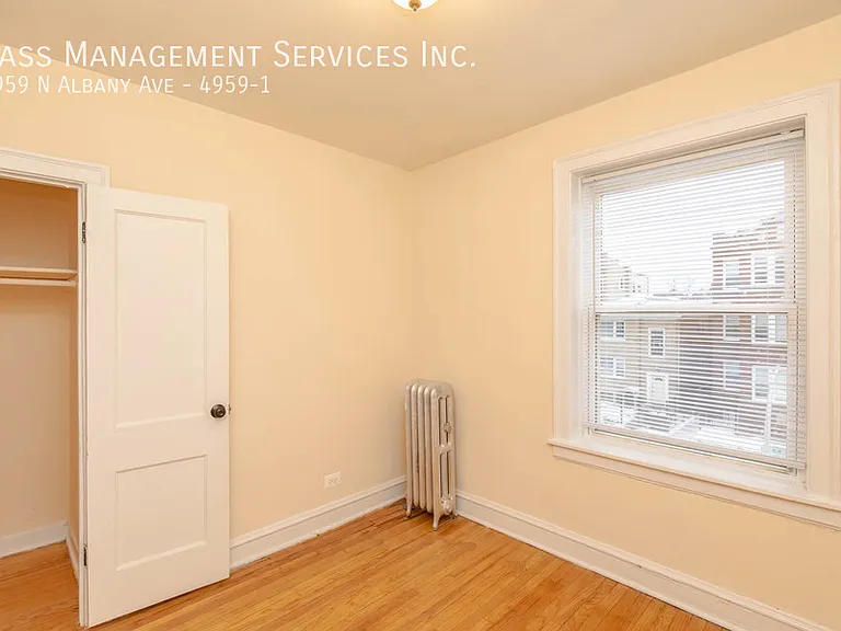 4959 N Albany Ave #1 — Photo 5