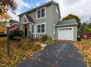 17 Harmon Rd, Glenville, NY 12302