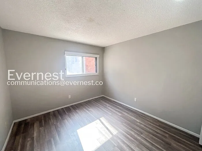 935 Saturn Dr #106 — Photo 12