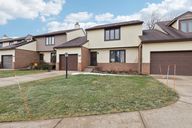 Tudor Ln-002.jpg