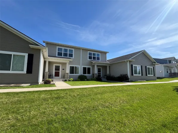 9279 Primo Ln, West Des Moines, IA 50266