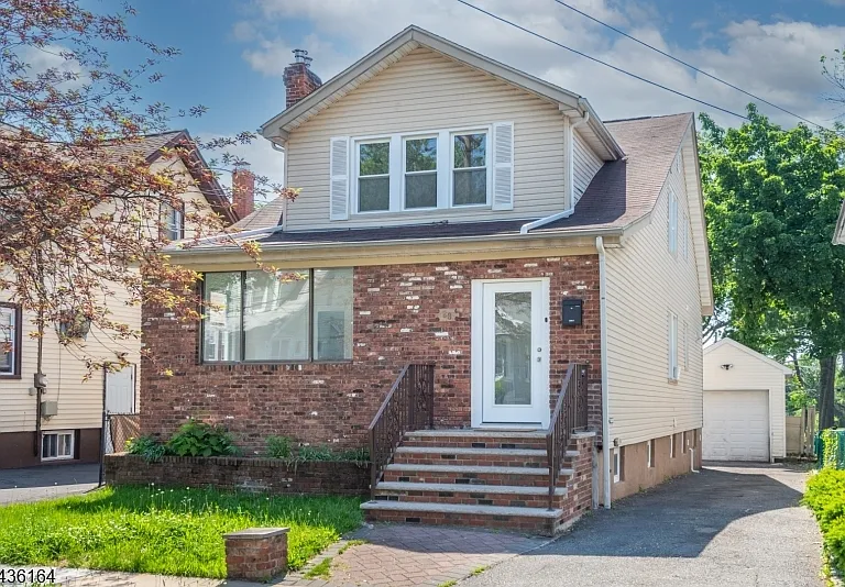 88 Hughes St #2 — Photo 18